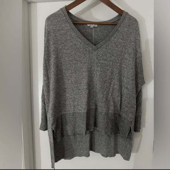 KORYE V Neck Grey Pullover Lightweight Oversized Sweater. Size S, M & XL. P - Picture 2 of 5